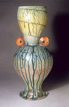  urn vase 